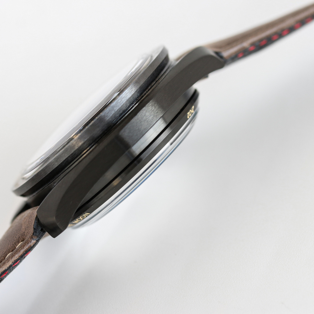 High Quality Replica Detail Shot