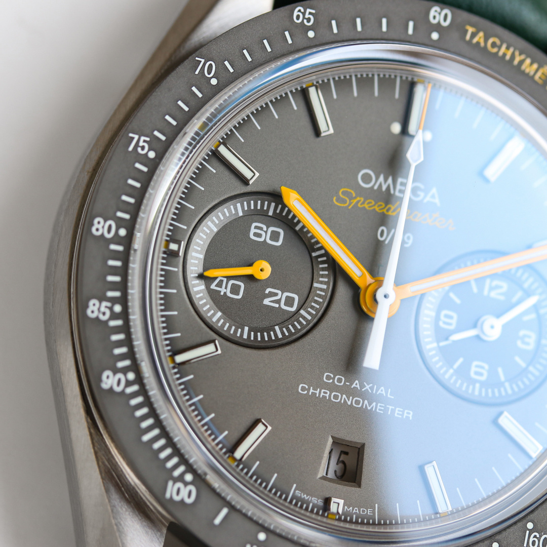 High Quality Replica Detail Shot