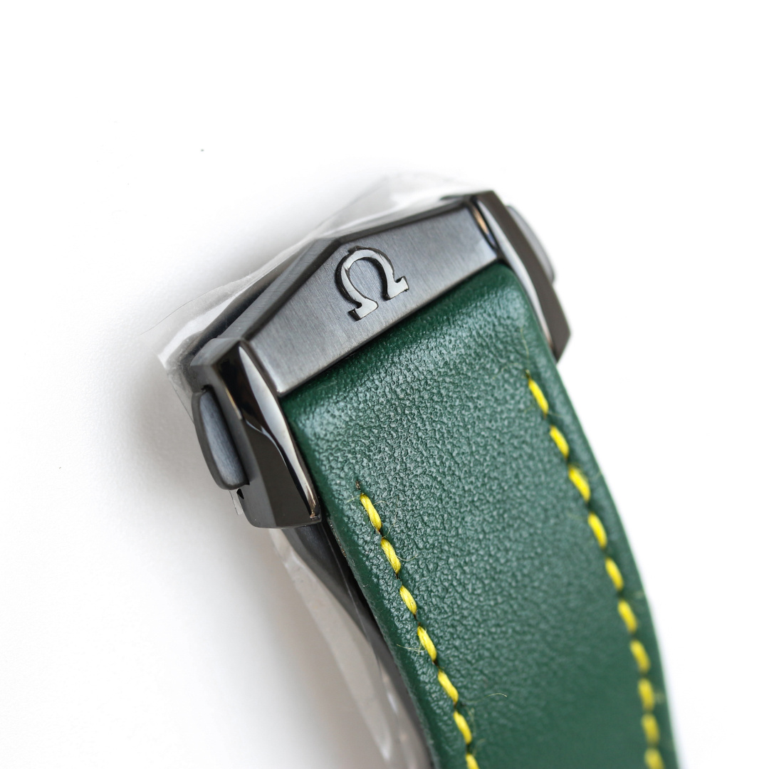 High Quality Replica Detail Shot