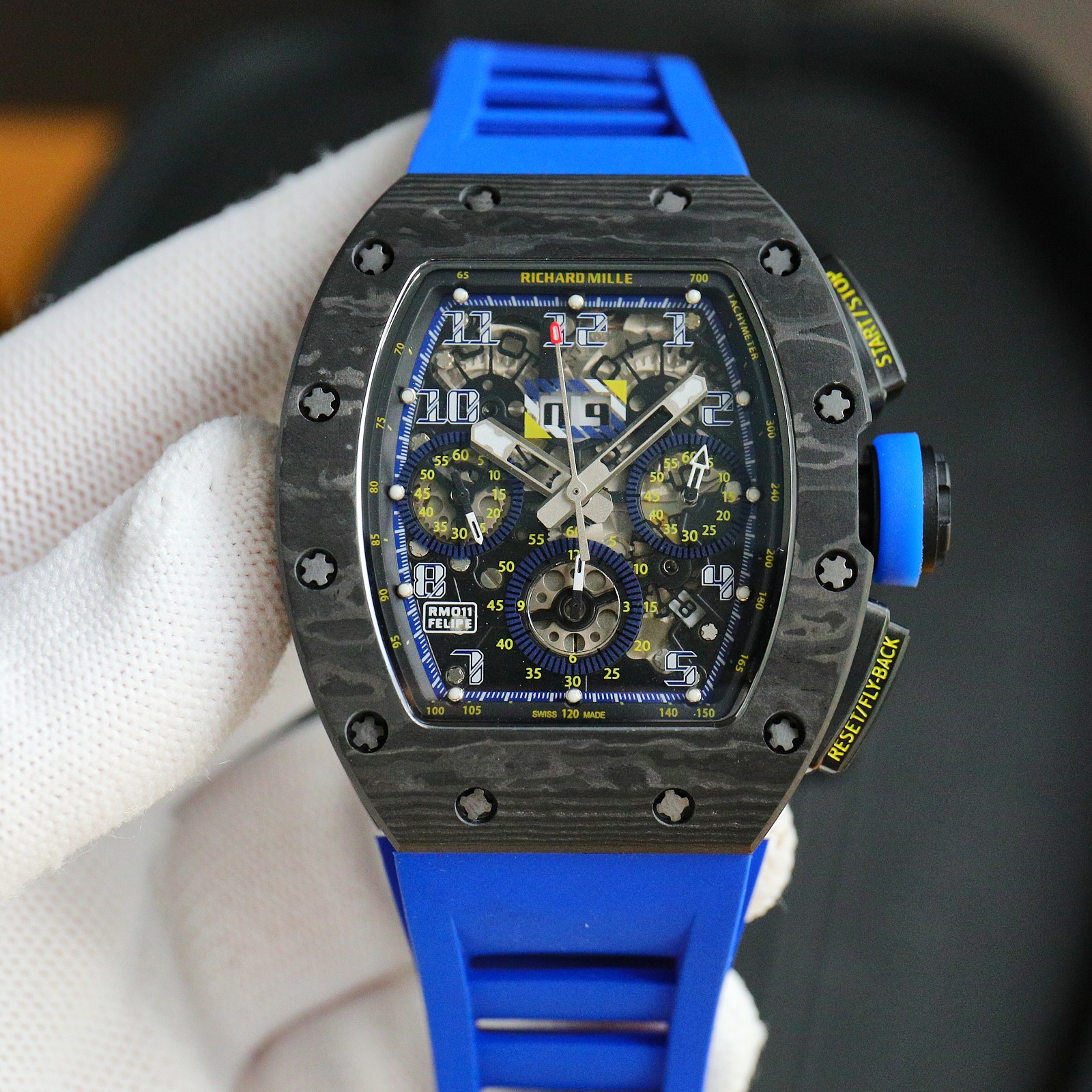 High Quality Replica Detail Shot