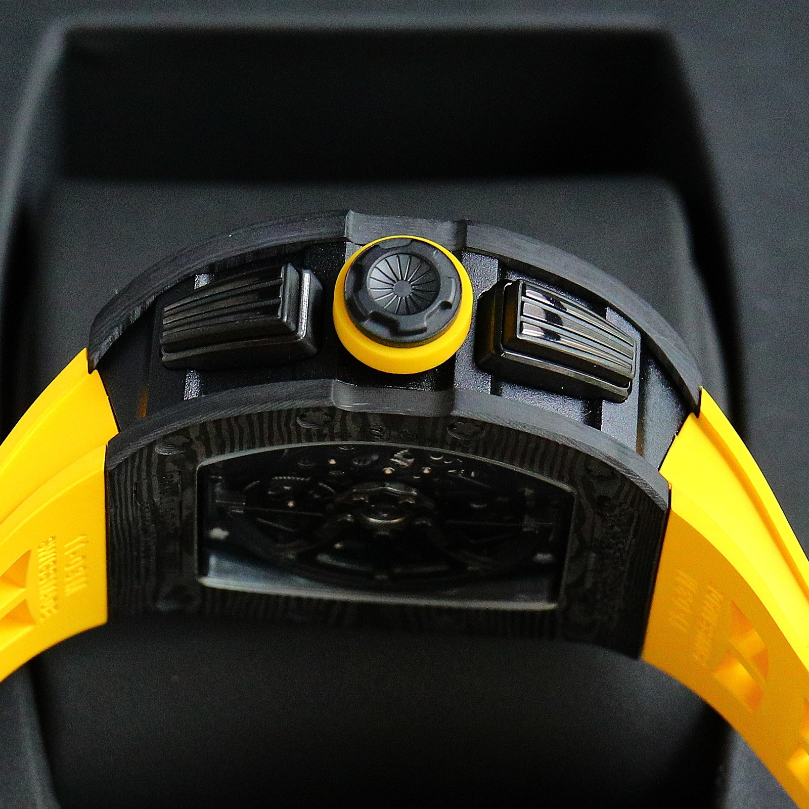 High Quality Replica Detail Shot