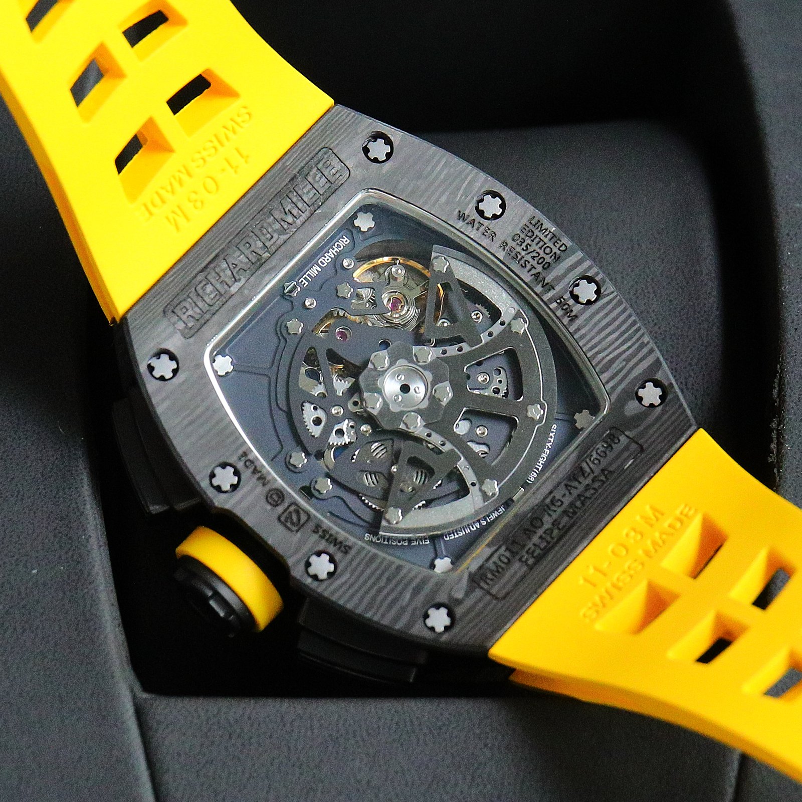 High Quality Replica Detail Shot