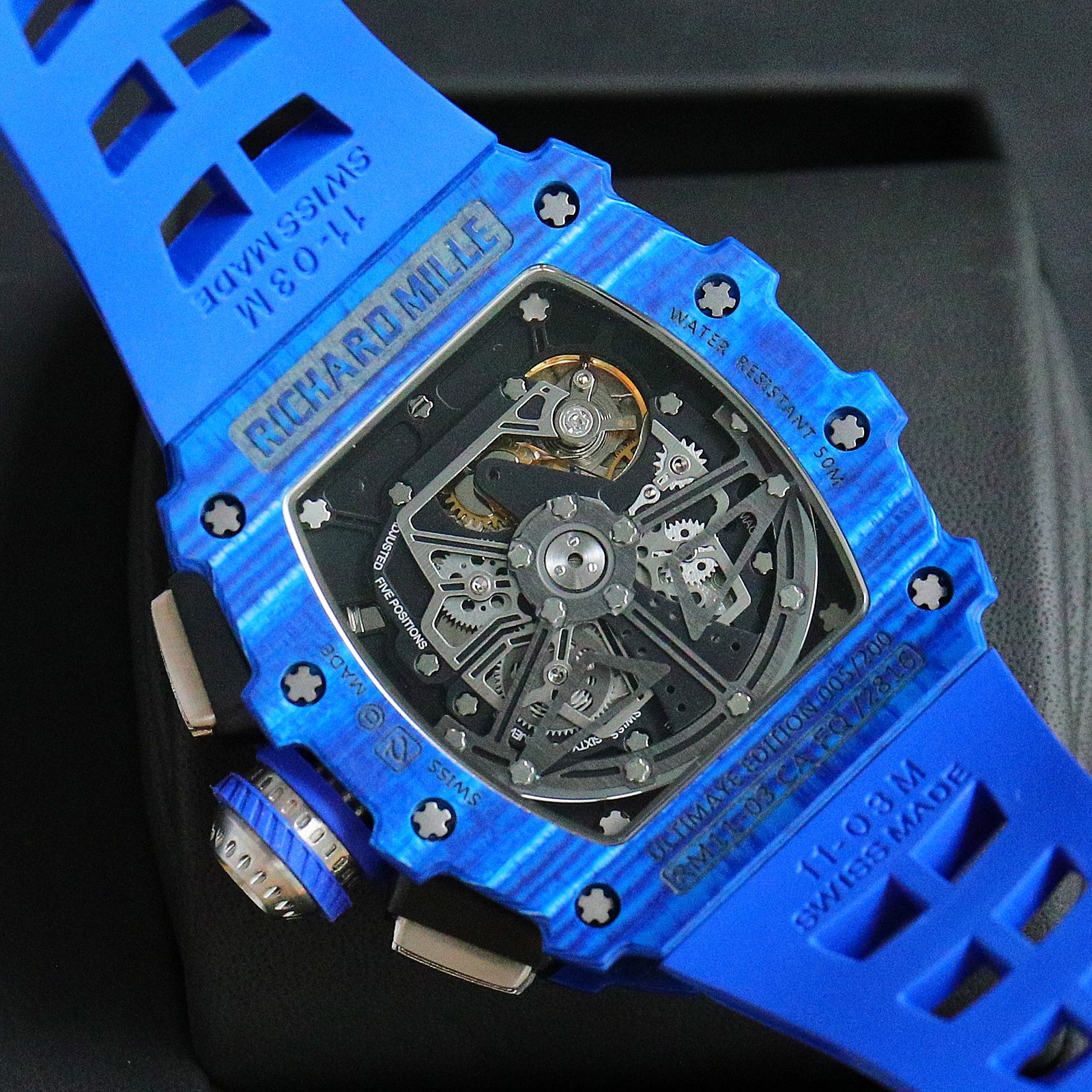 High Quality Replica Detail Shot