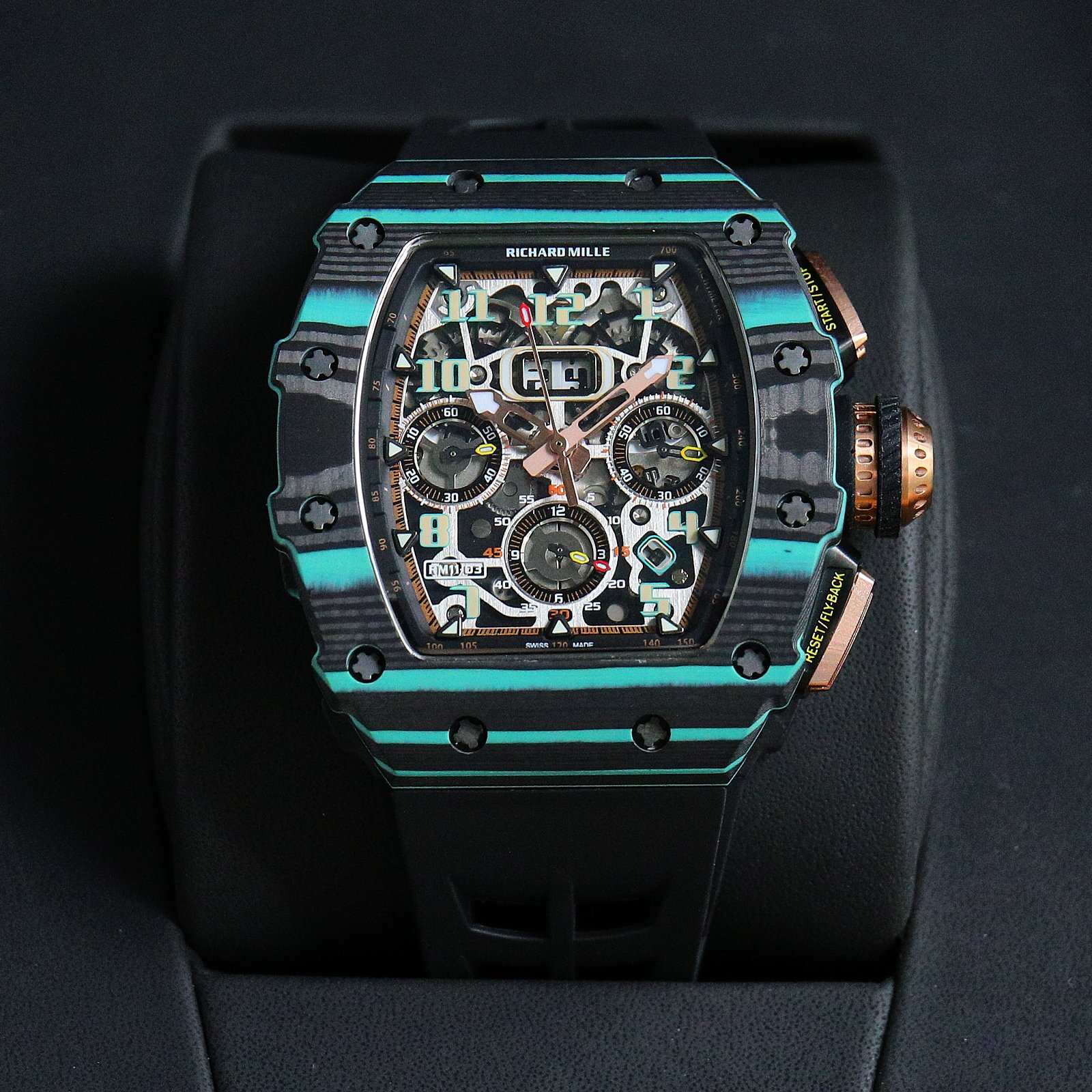 High Quality Replica Detail Shot