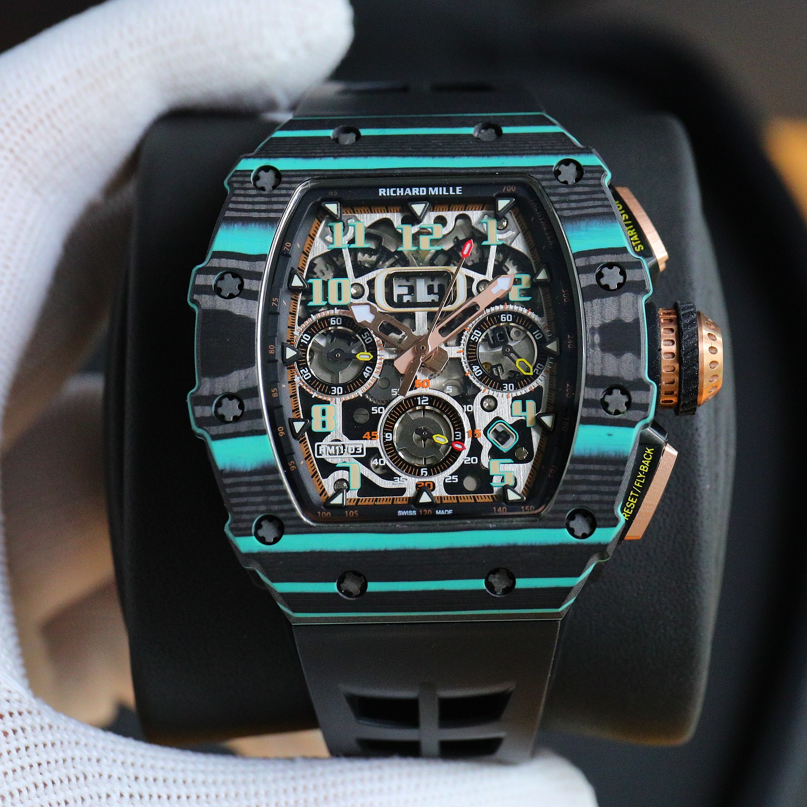 High Quality Replica Detail Shot