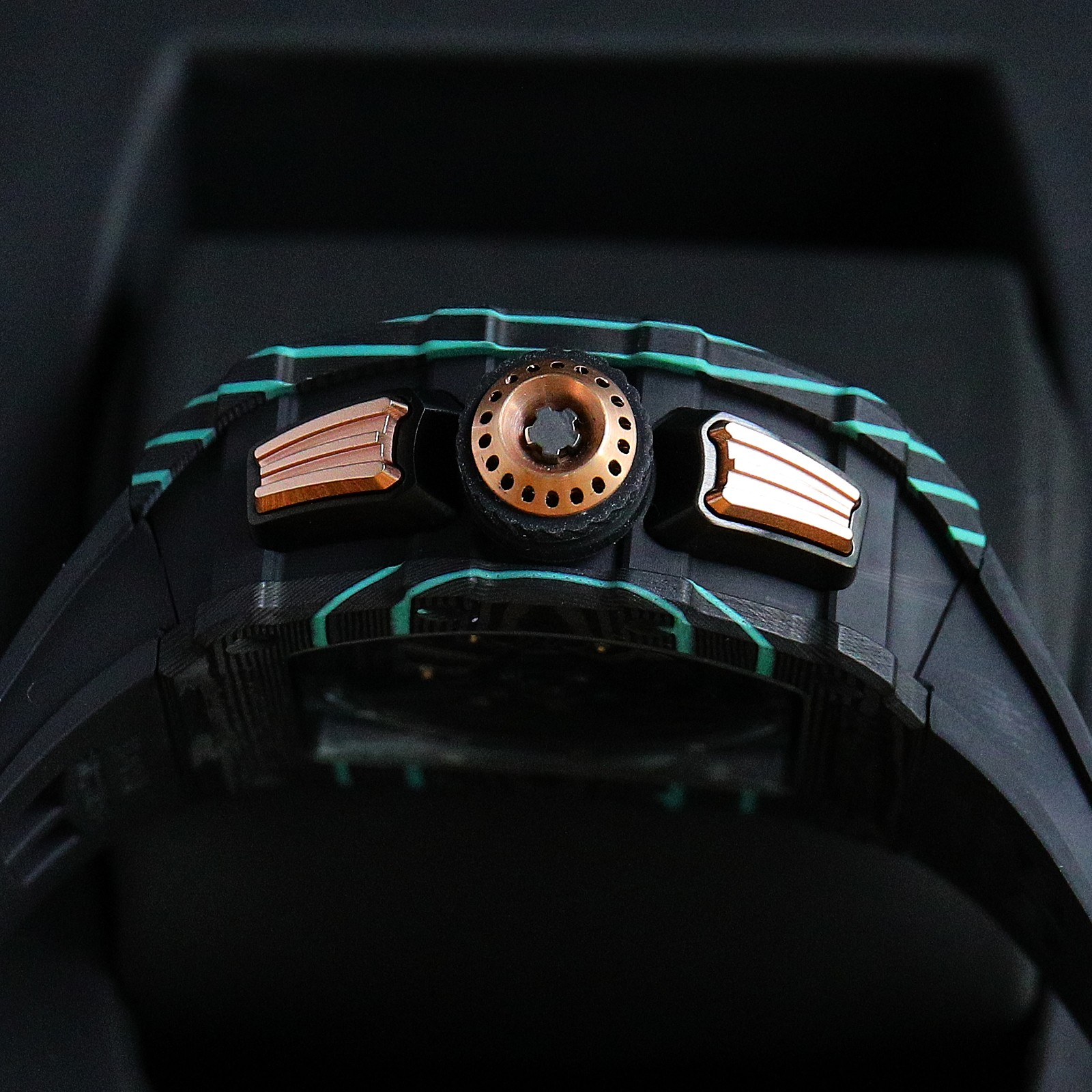 High Quality Replica Detail Shot