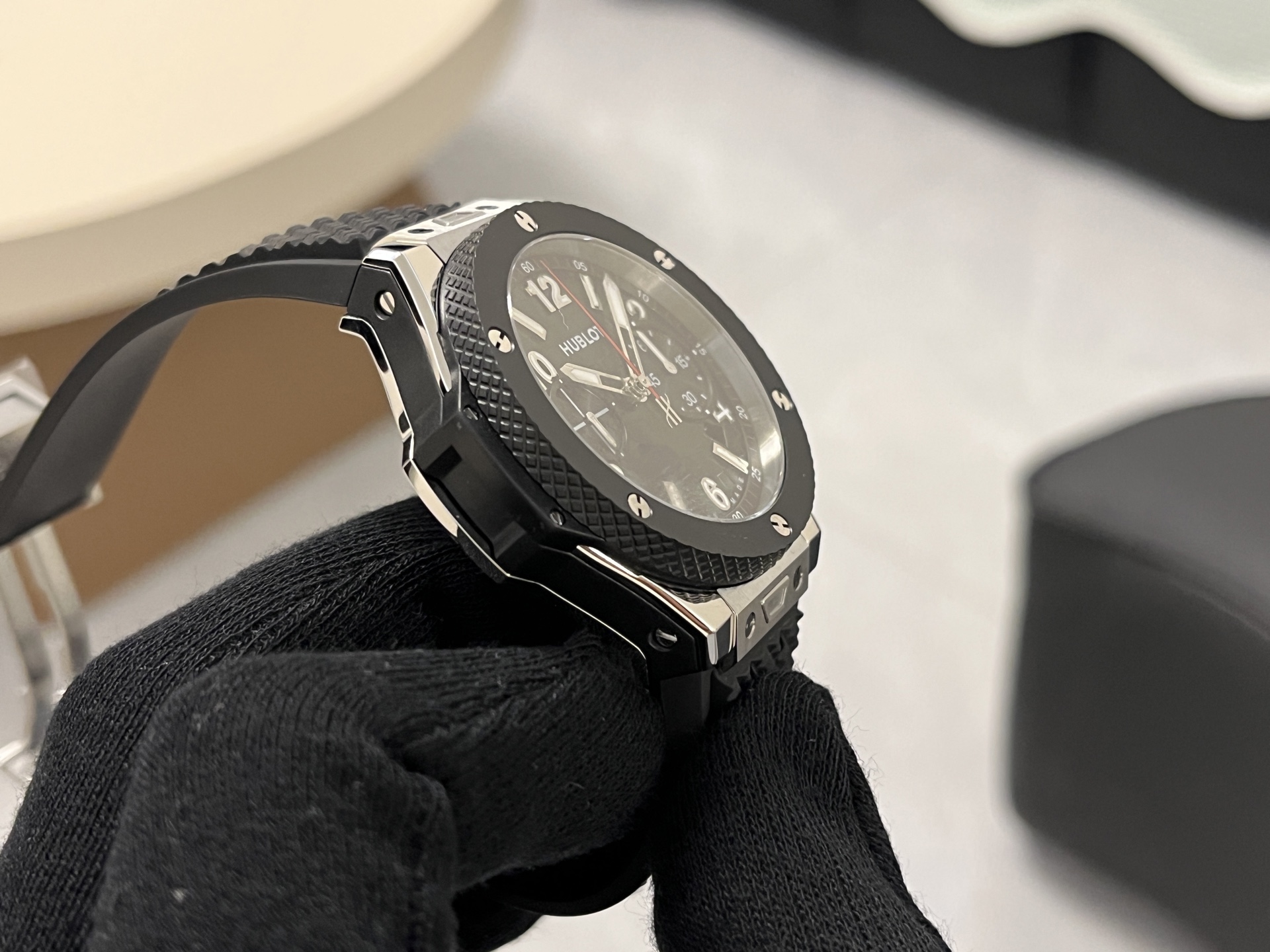 High Quality Replica Detail Shot