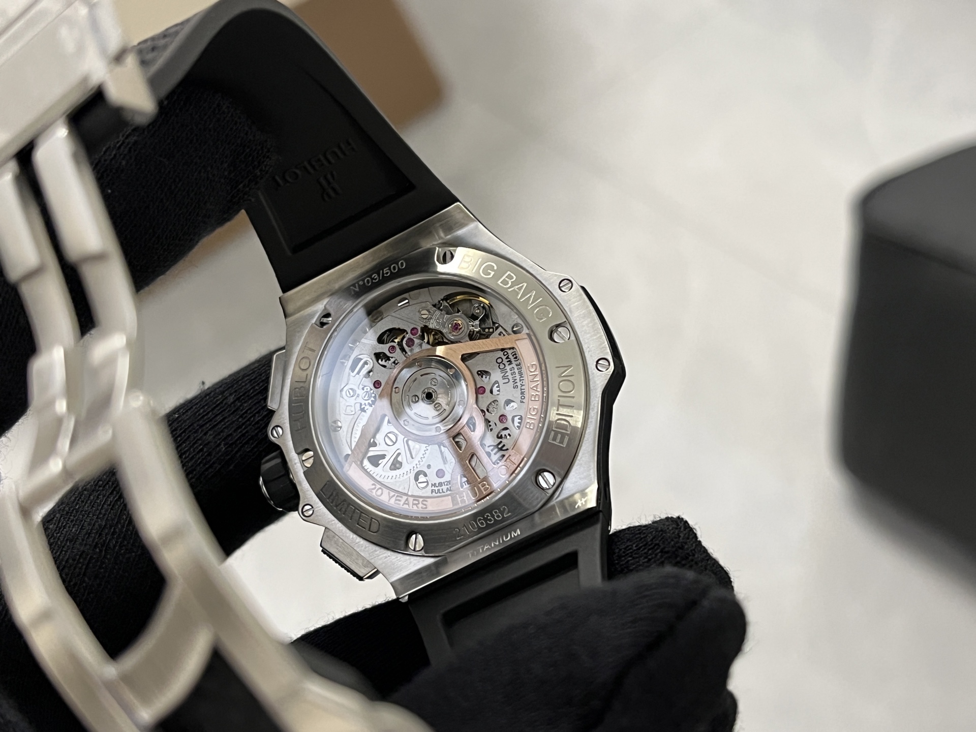 High Quality Replica Detail Shot