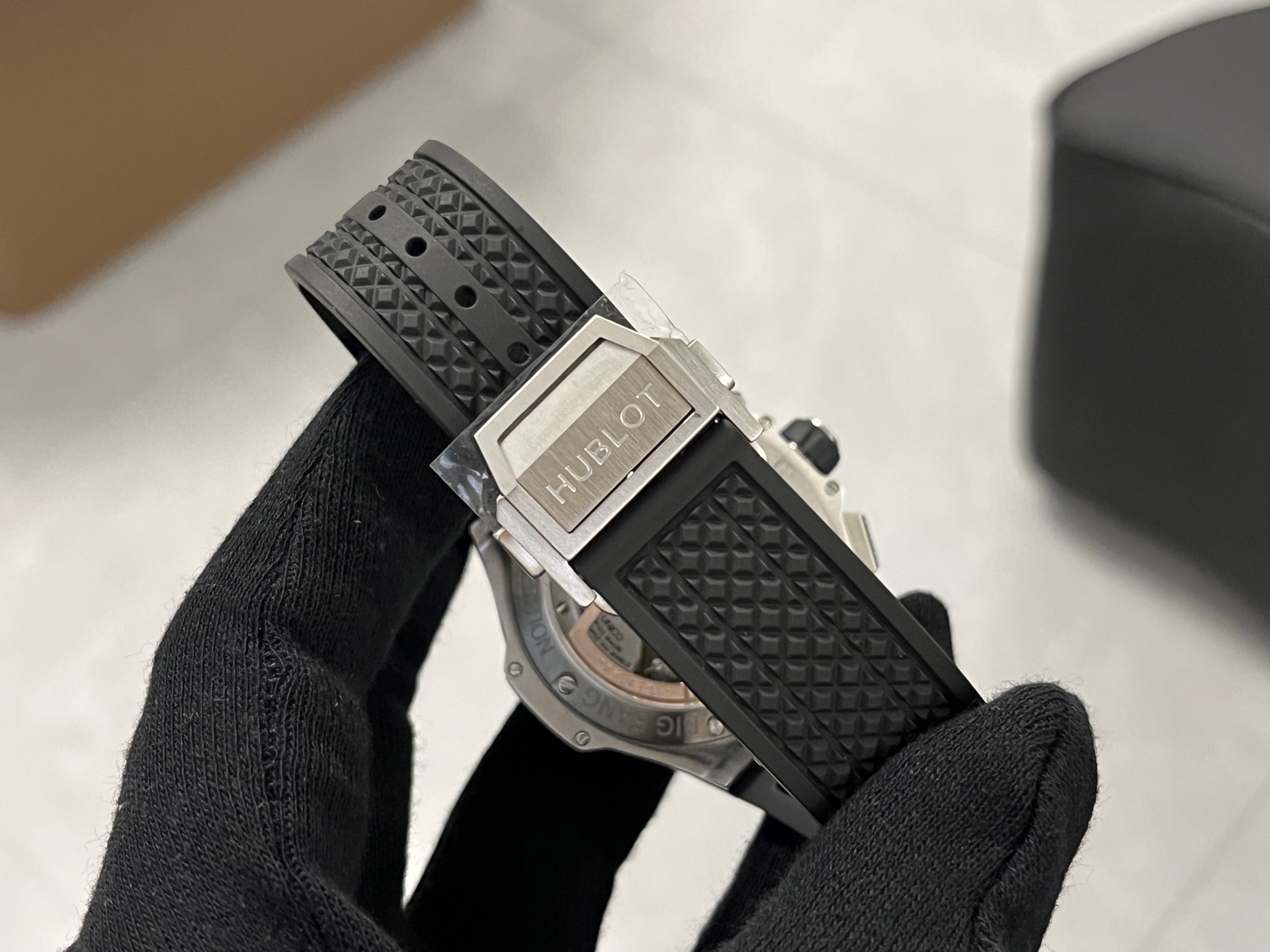 High Quality Replica Detail Shot