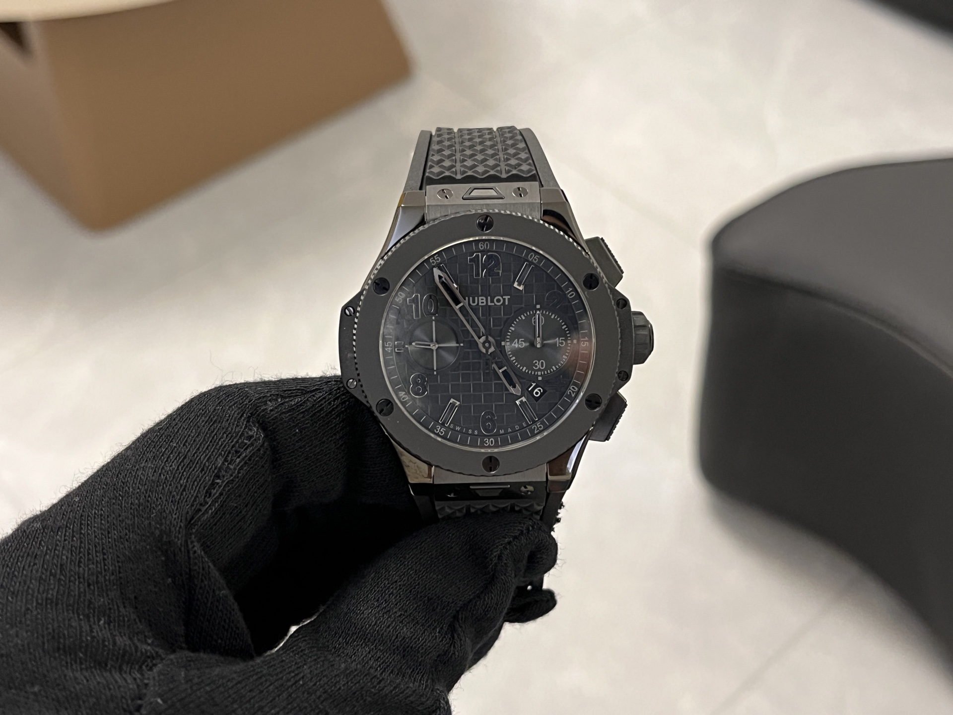 High Quality Replica Detail Shot