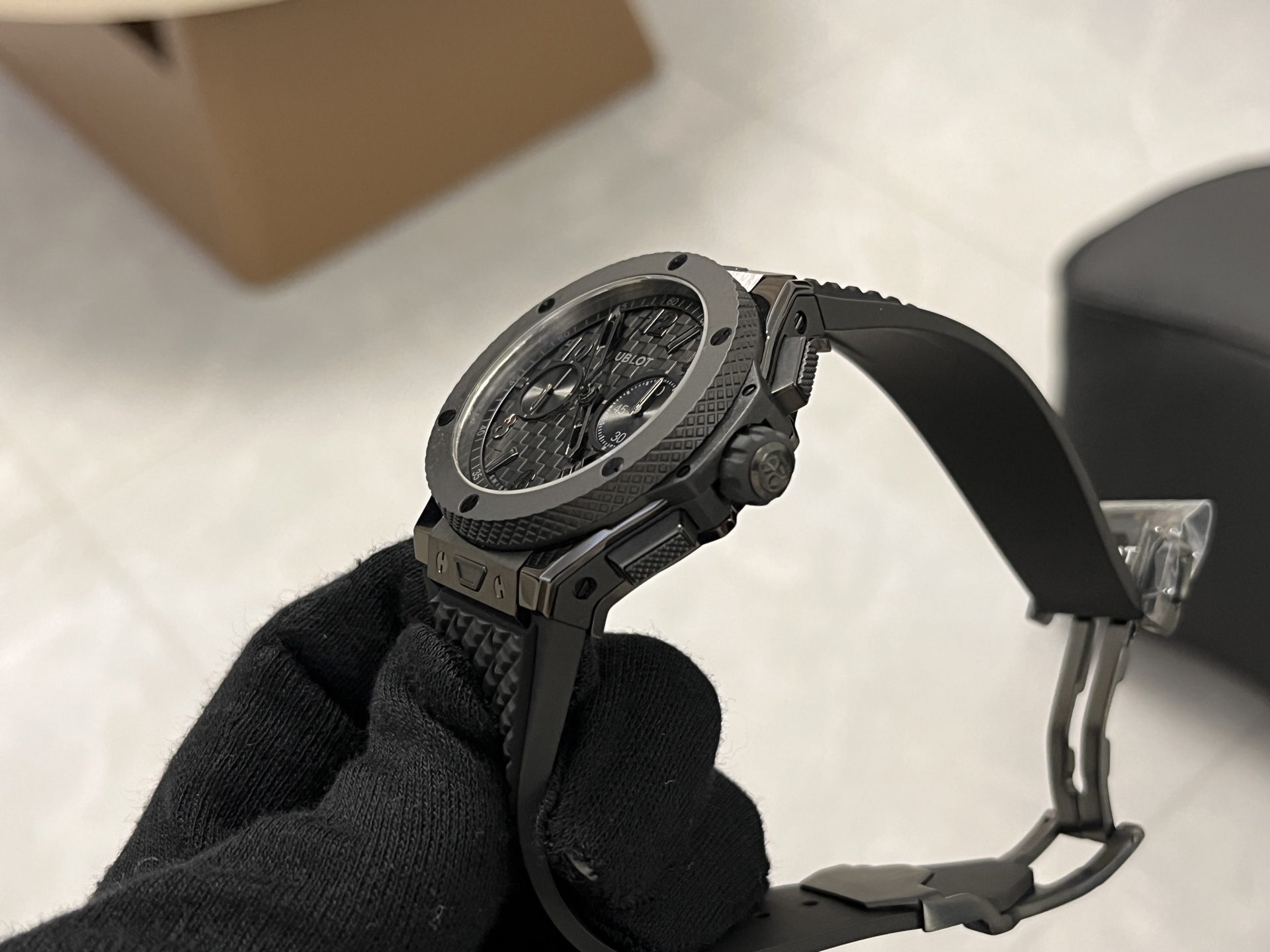 High Quality Replica Detail Shot