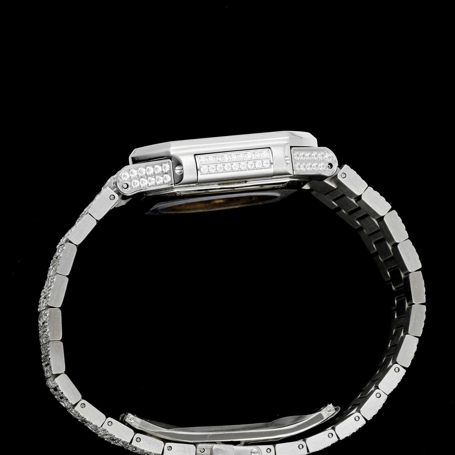 High Quality Replica Detail Shot