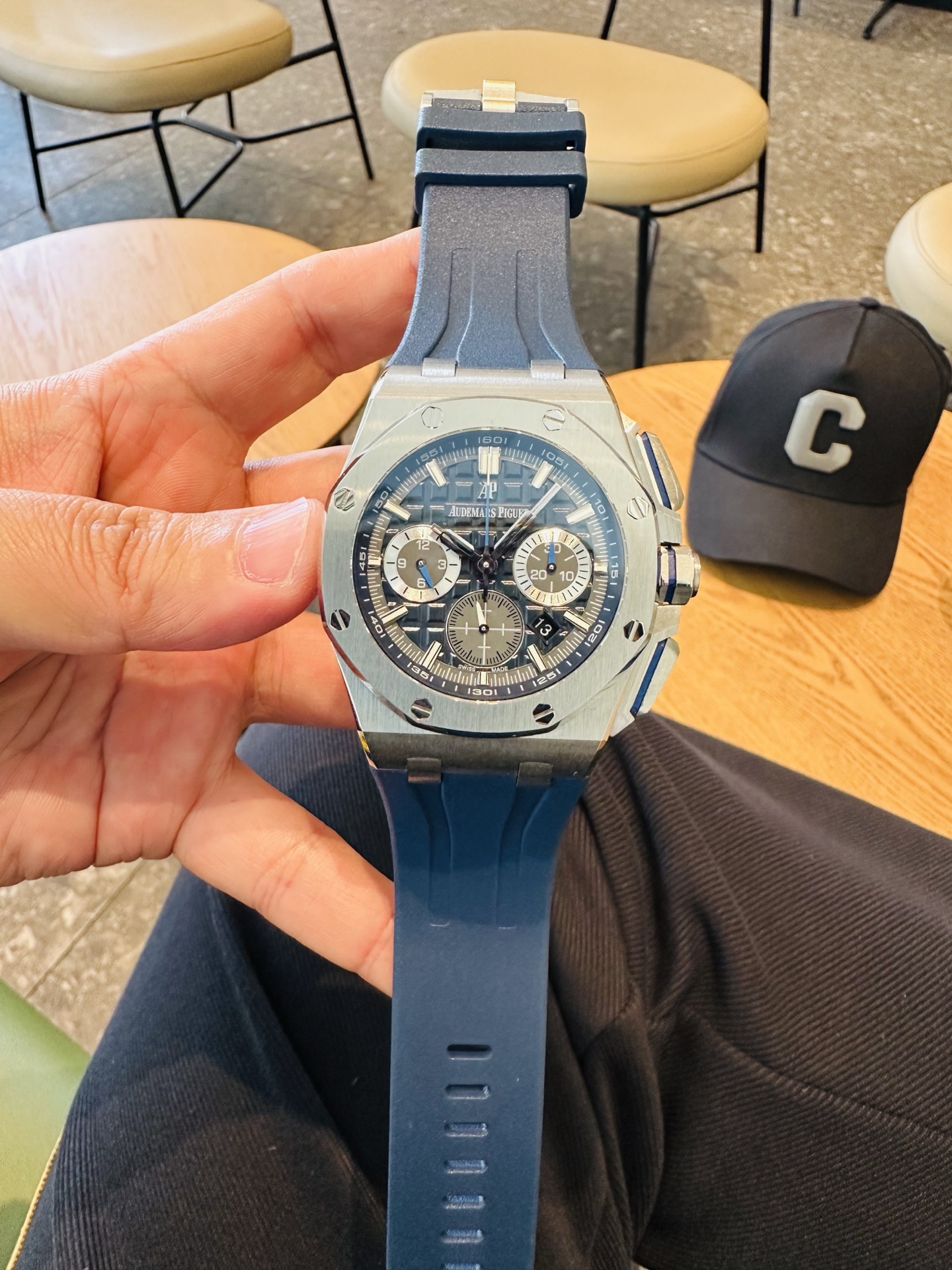 High Quality Replica Detail Shot