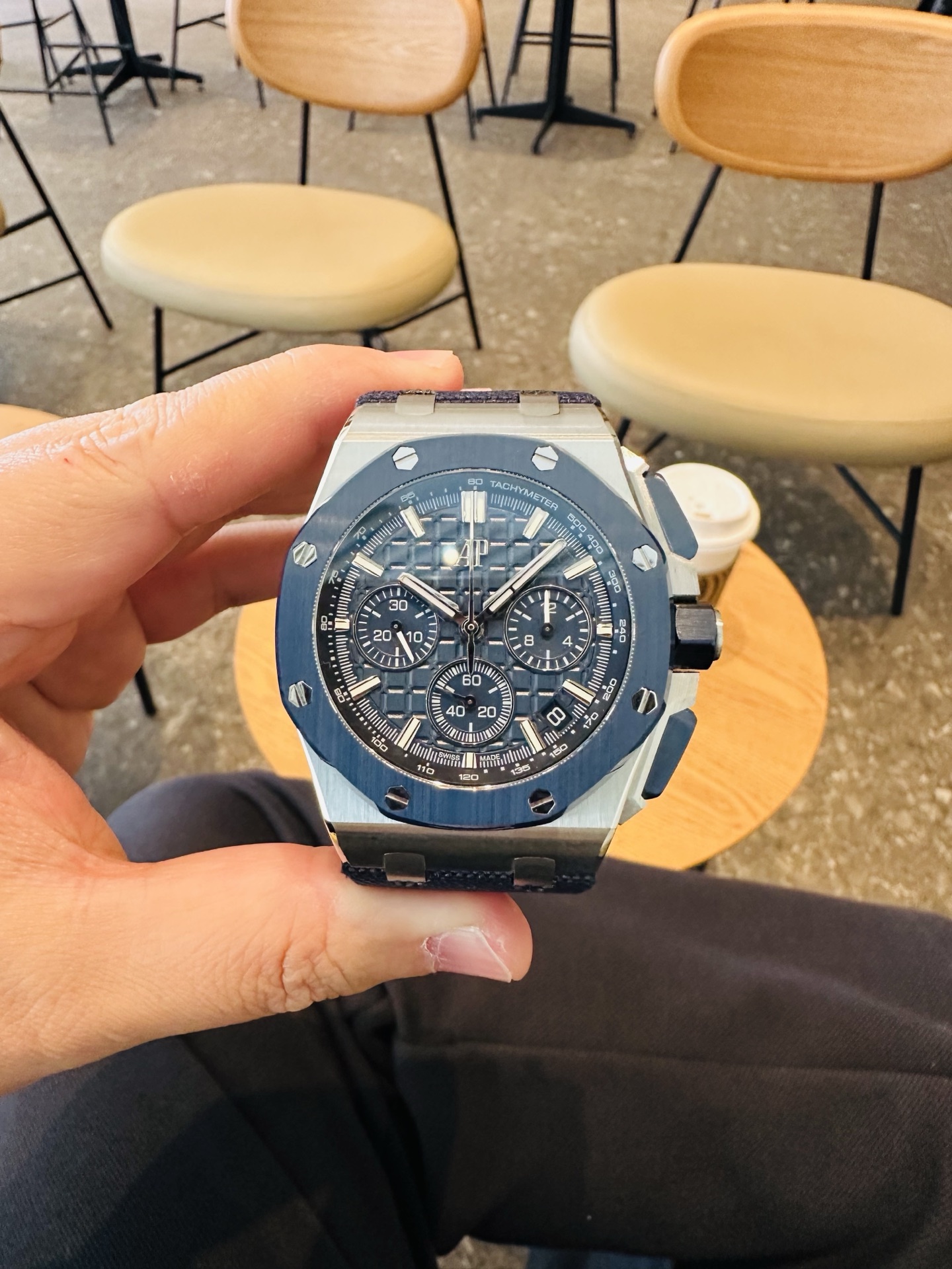 High Quality Replica Detail Shot