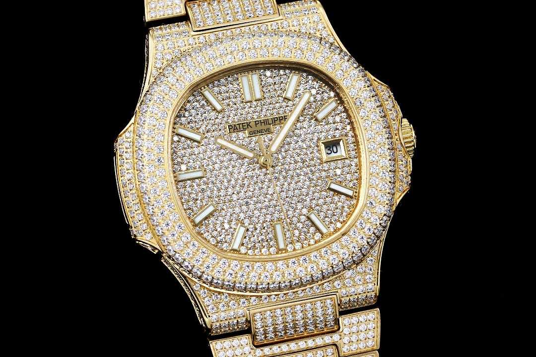 High Quality Replica Detail Shot