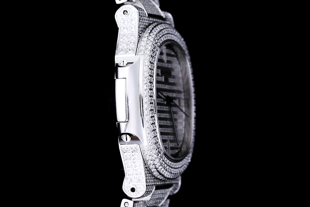 High Quality Replica Detail Shot