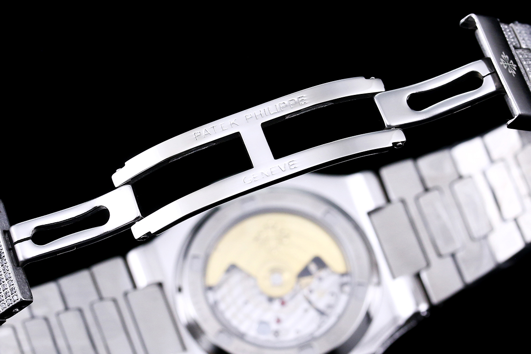 High Quality Replica Detail Shot