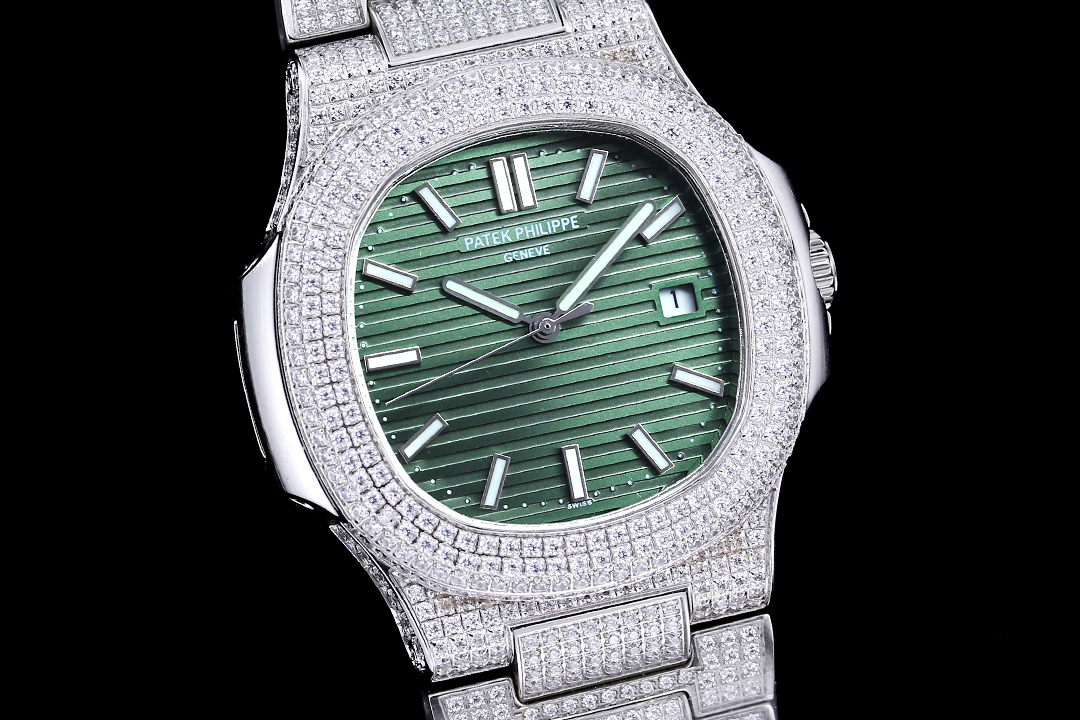 High Quality Replica Detail Shot