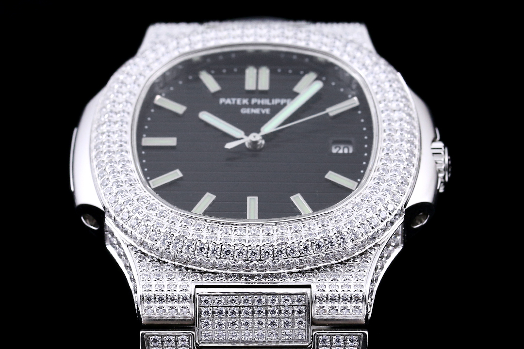 High Quality Replica Detail Shot