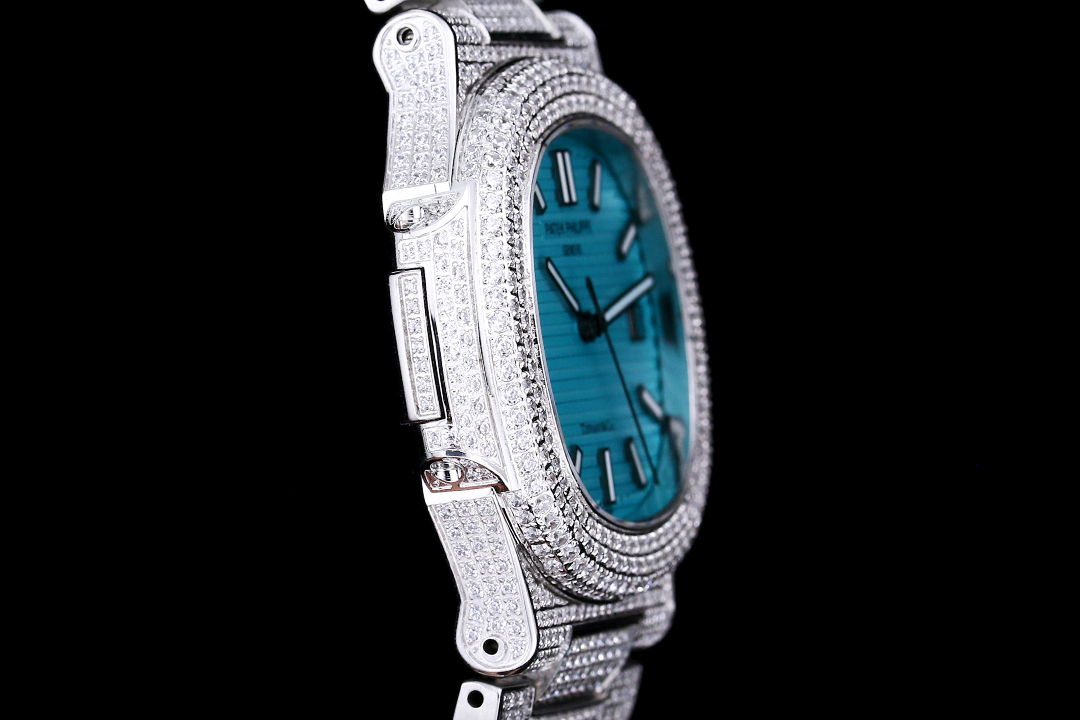 High Quality Replica Detail Shot