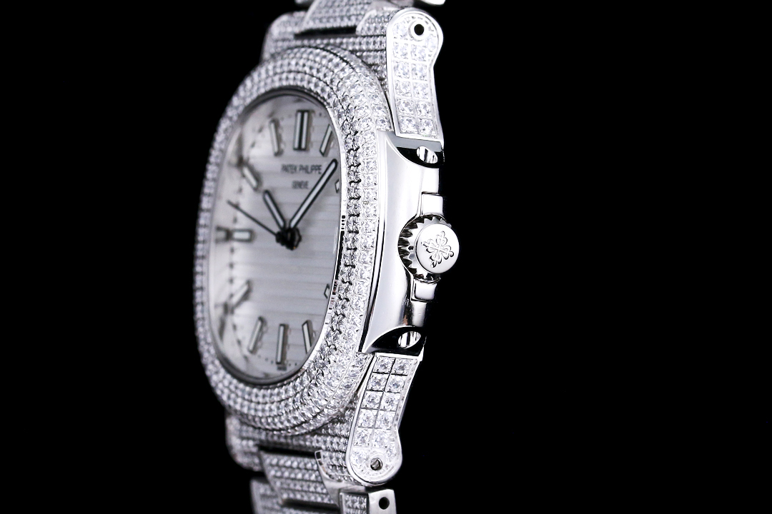 High Quality Replica Detail Shot