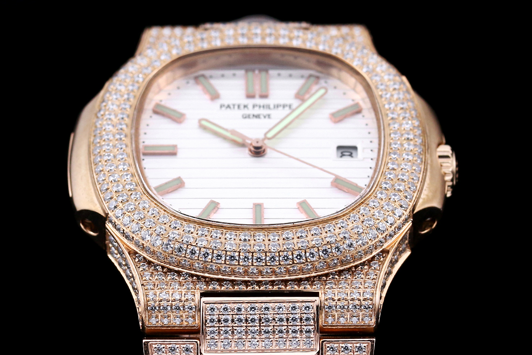 High Quality Replica Detail Shot