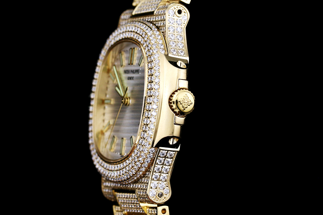 High Quality Replica Detail Shot