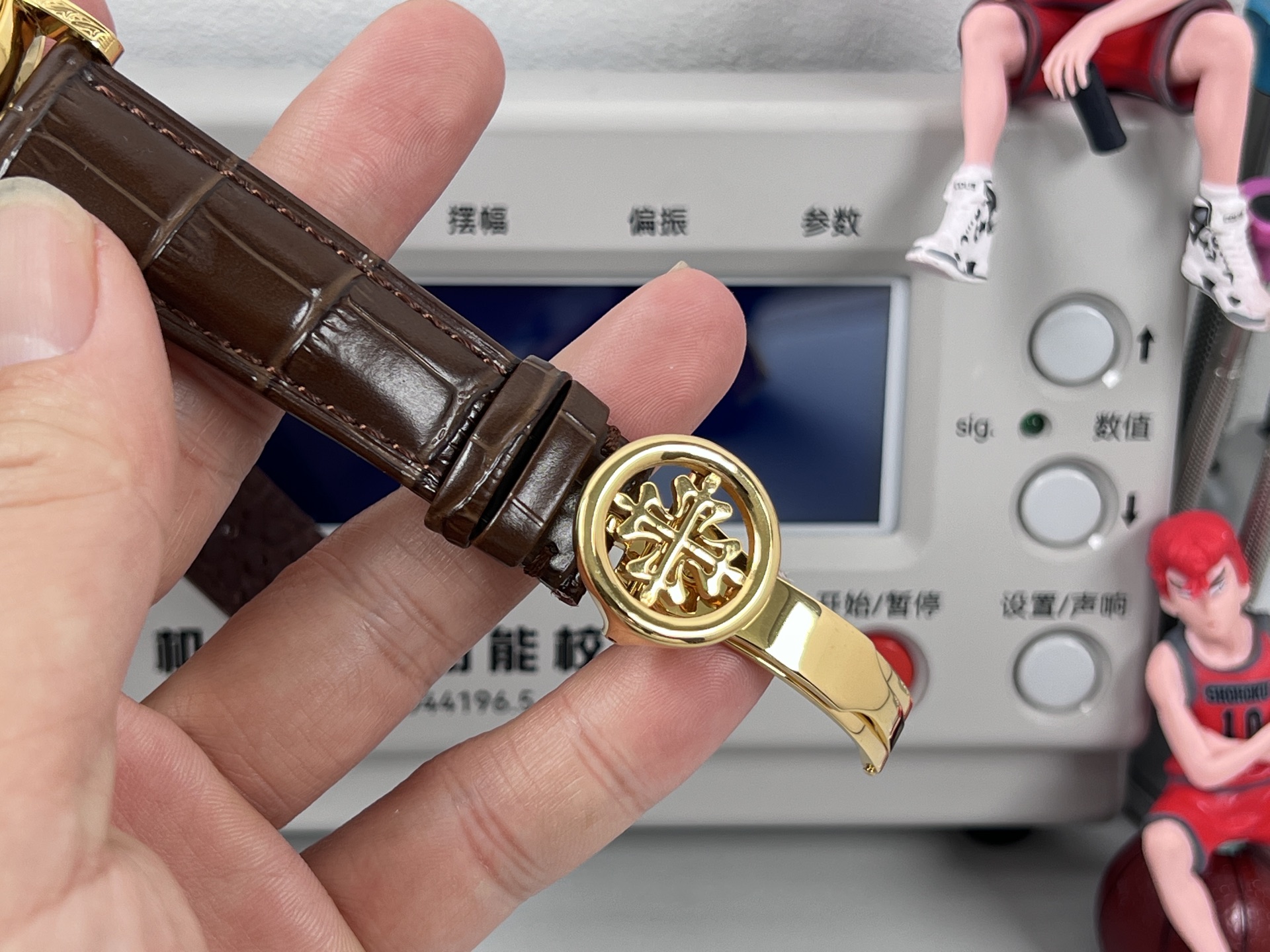 High Quality Replica Detail Shot