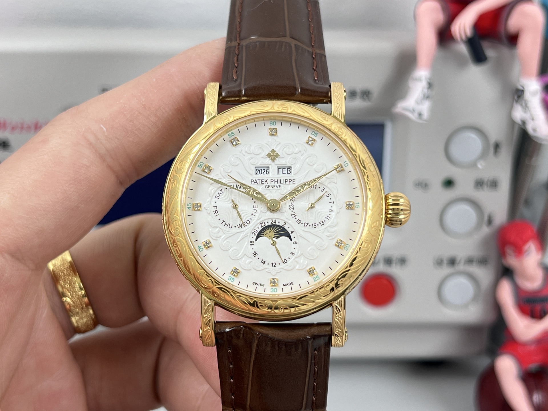 High Quality Replica Detail Shot