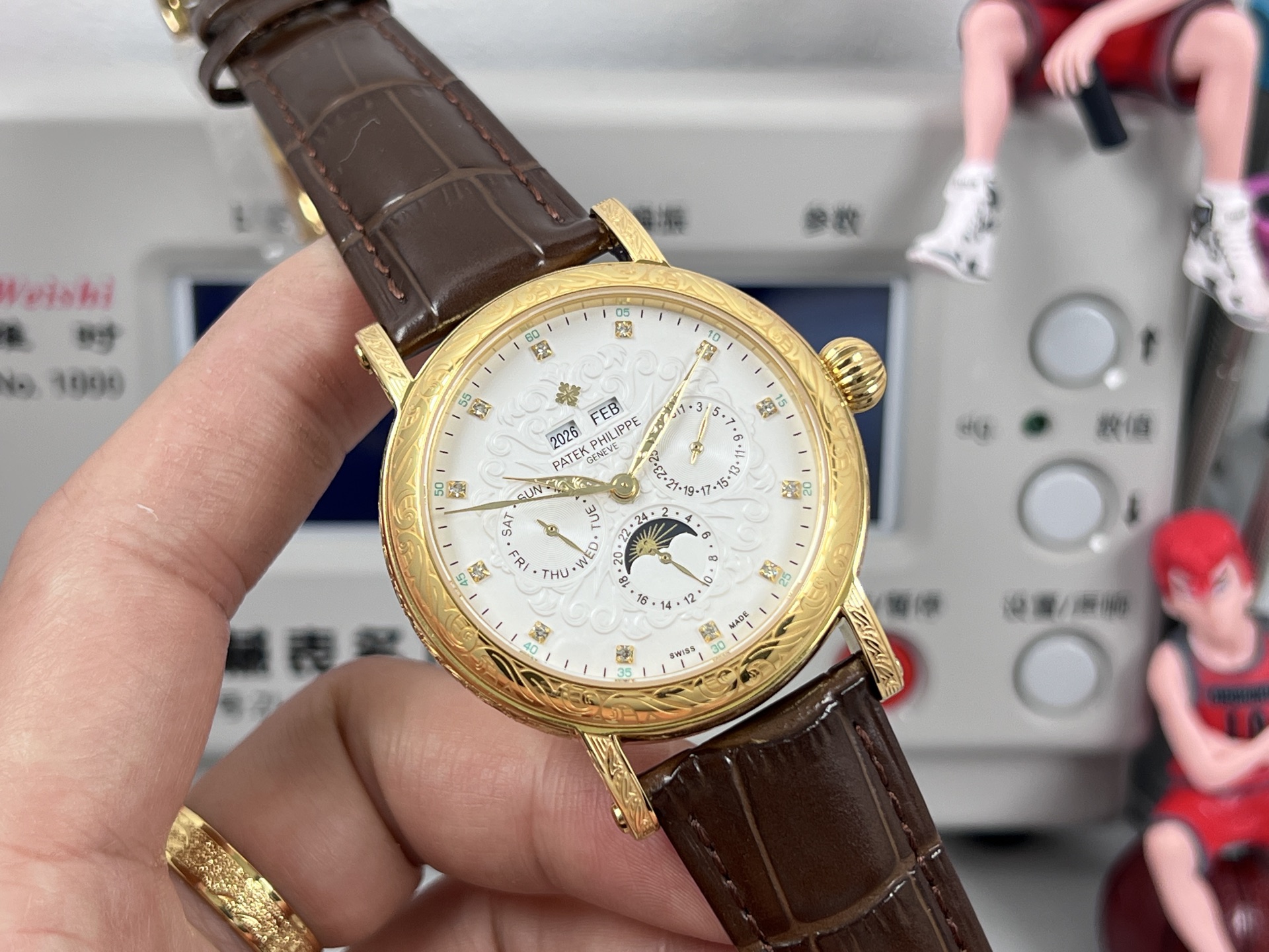 High Quality Replica Detail Shot