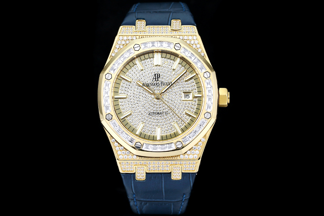 High Quality Replica Detail Shot