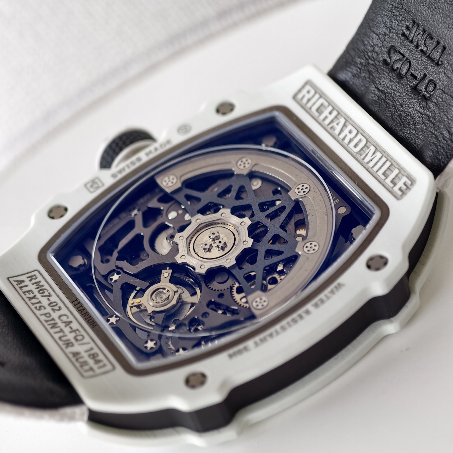 High Quality Replica Detail Shot