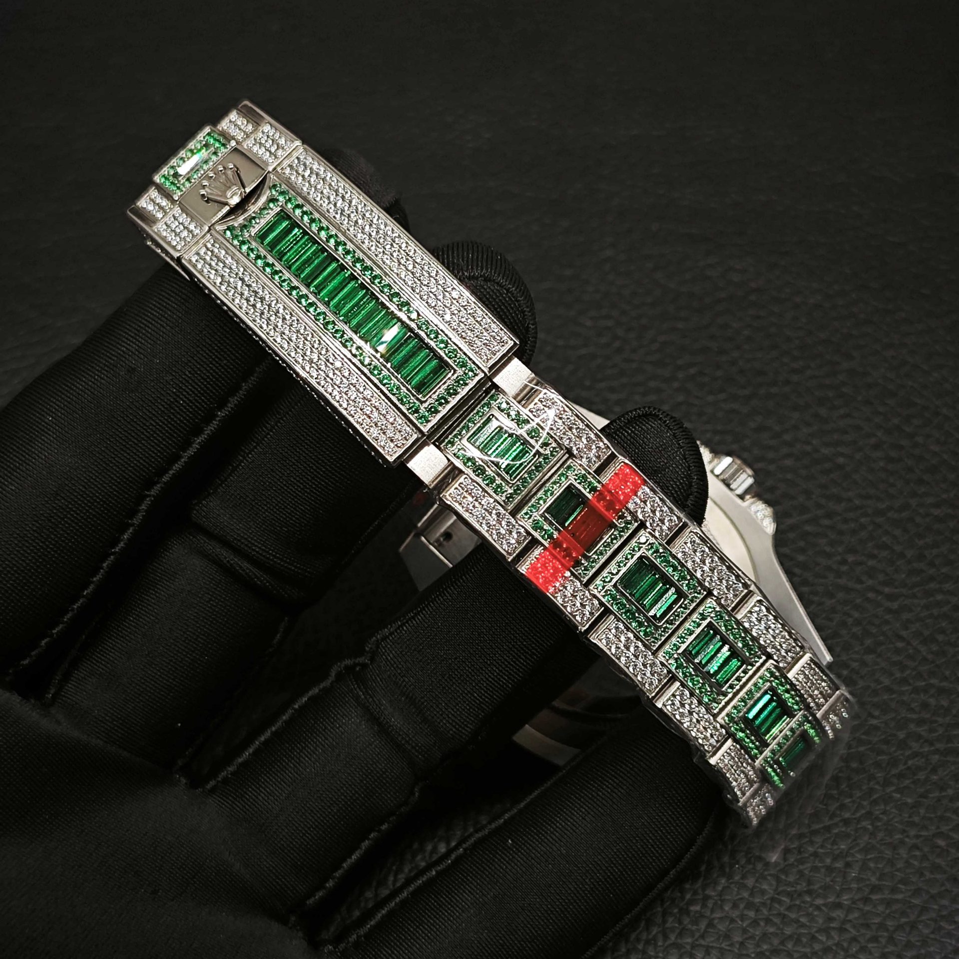 High Quality Replica Detail Shot