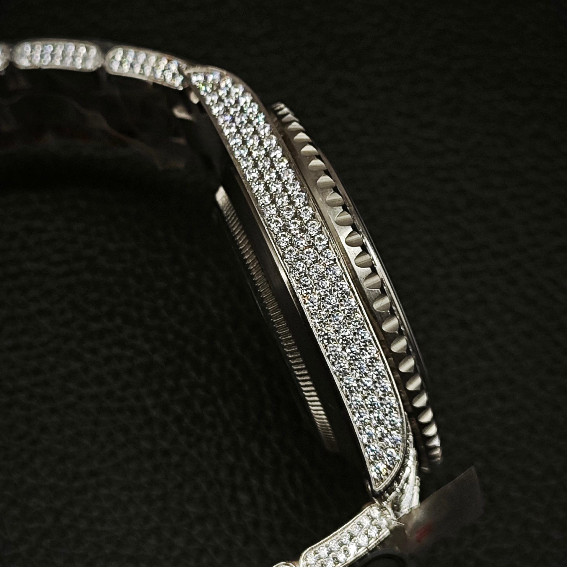 High Quality Replica Detail Shot