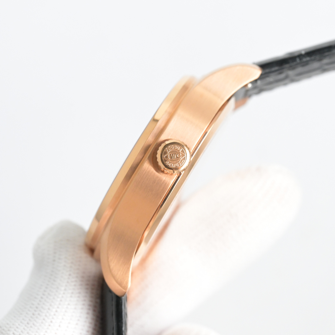 High Quality Replica Detail Shot