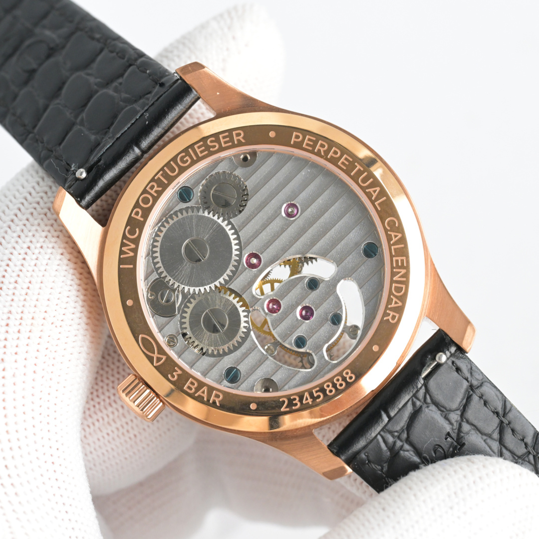 High Quality Replica Detail Shot