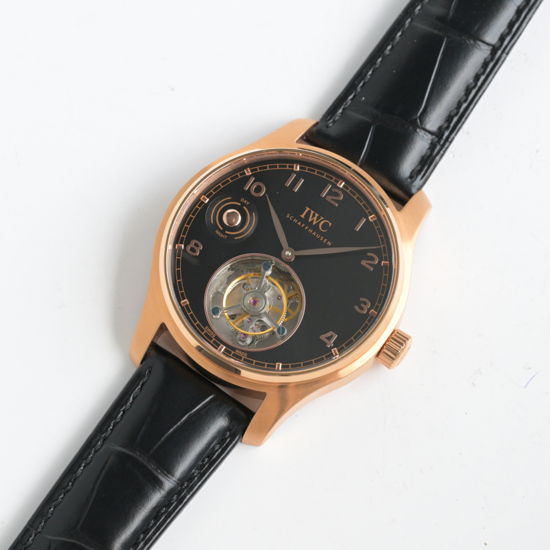 High Quality Replica Detail Shot