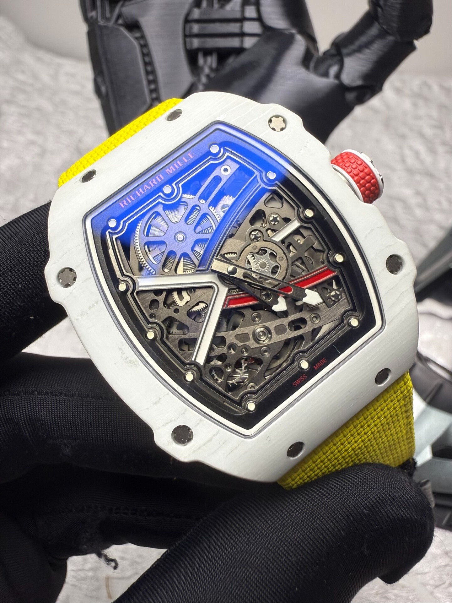 High Quality Replica Detail Shot