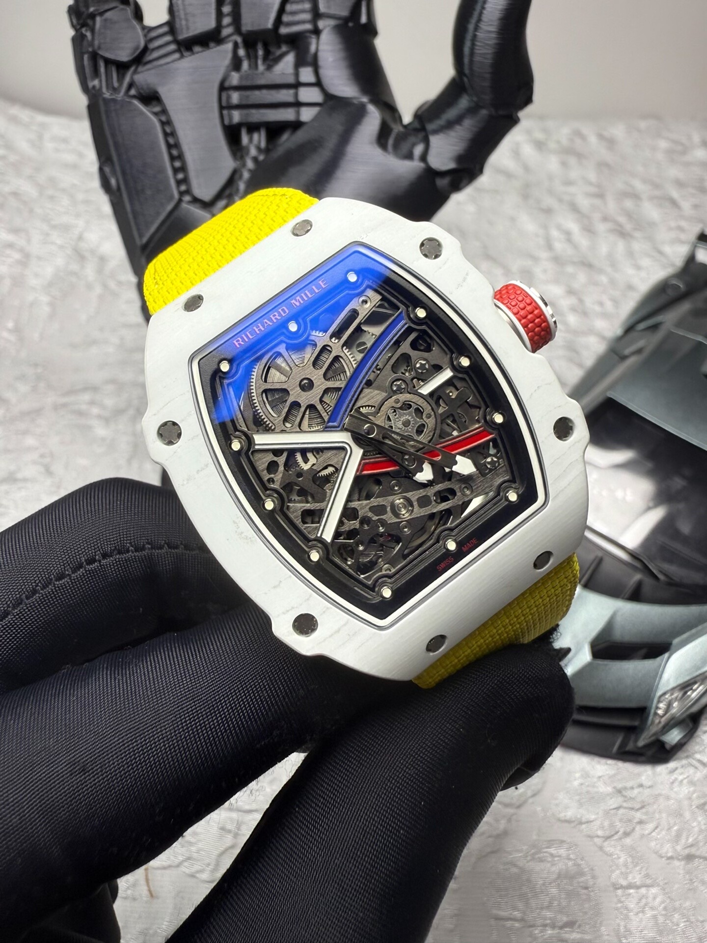 High Quality Replica Detail Shot