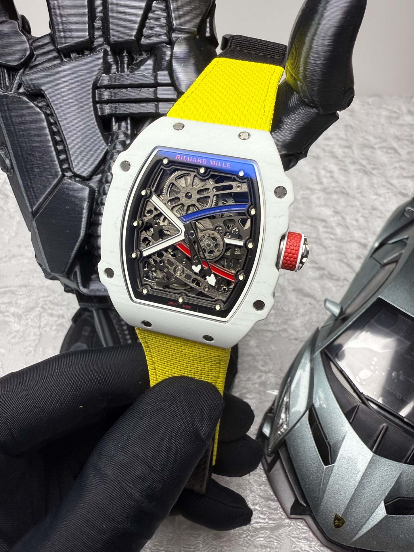 High Quality Replica Detail Shot