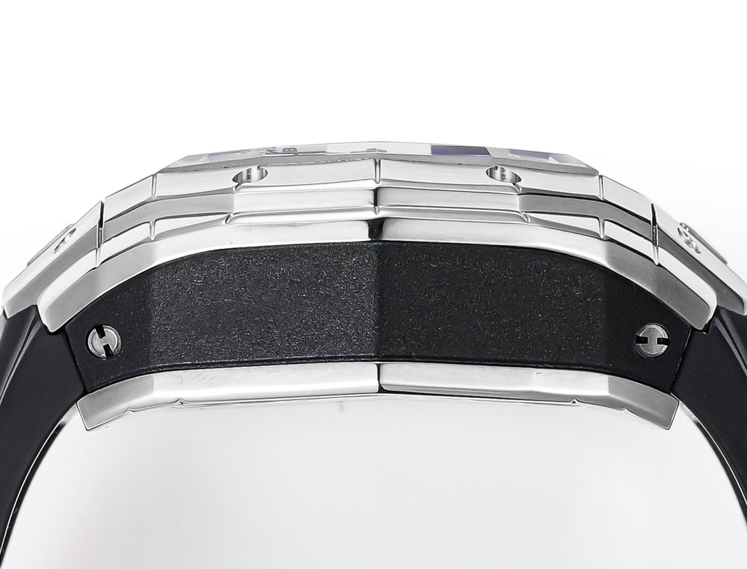 High Quality Replica Detail Shot