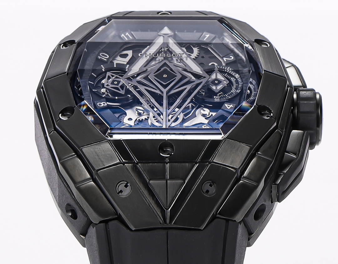 High Quality Replica Detail Shot