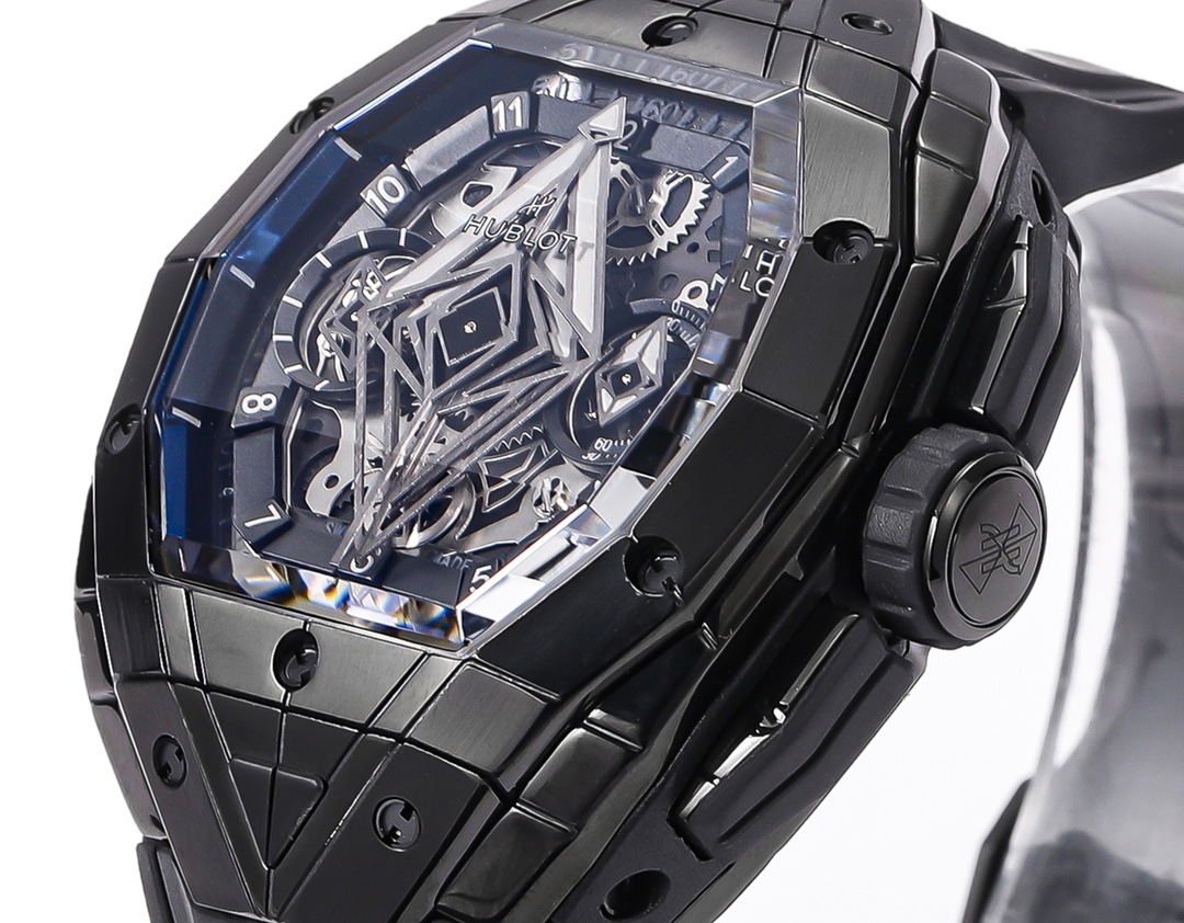 High Quality Replica Detail Shot