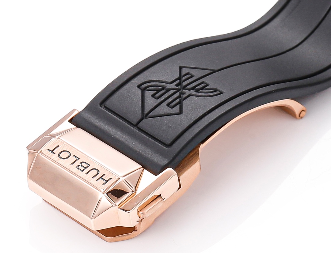 High Quality Replica Detail Shot