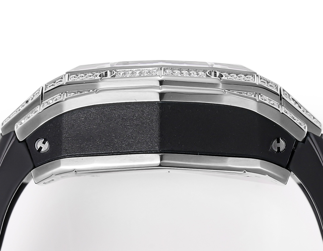 High Quality Replica Detail Shot