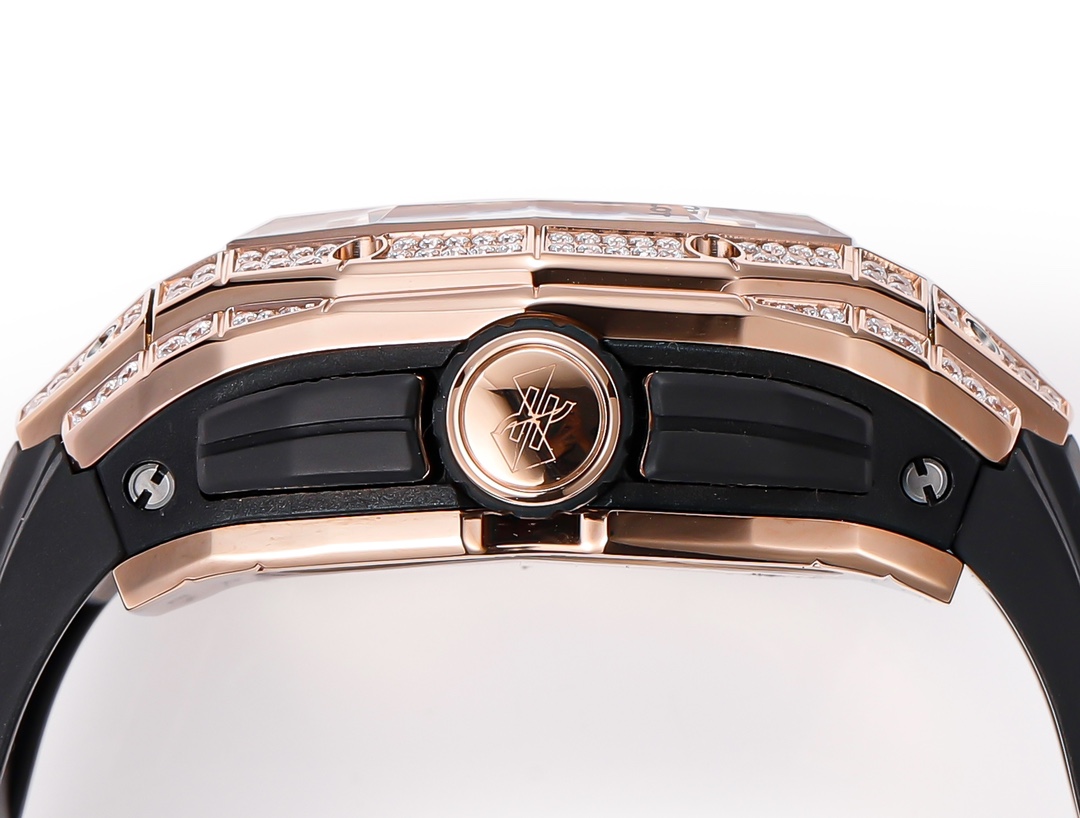 High Quality Replica Detail Shot