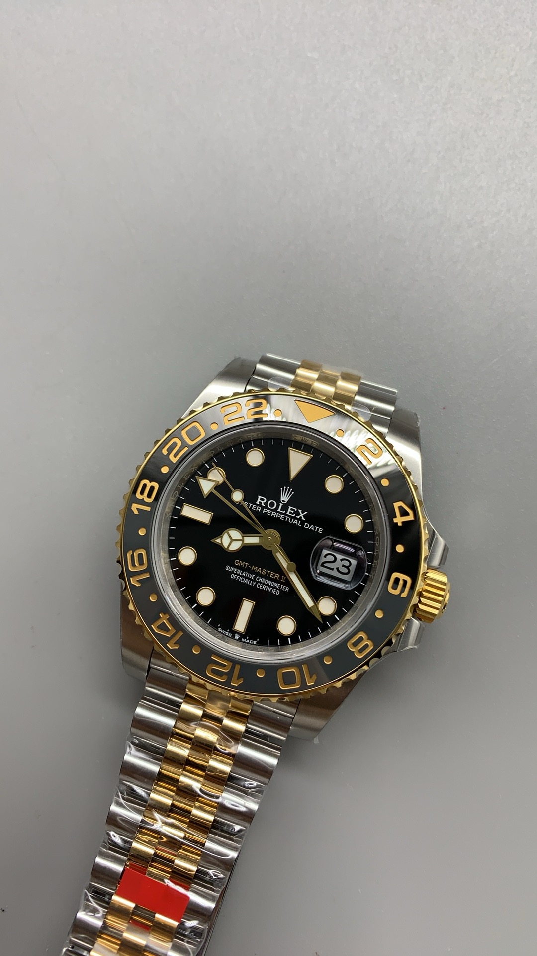 High Quality Replica Detail Shot