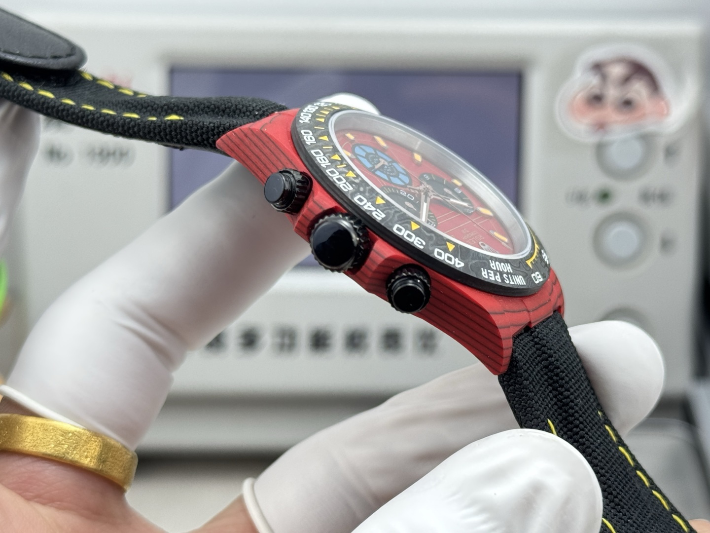 High Quality Replica Detail Shot