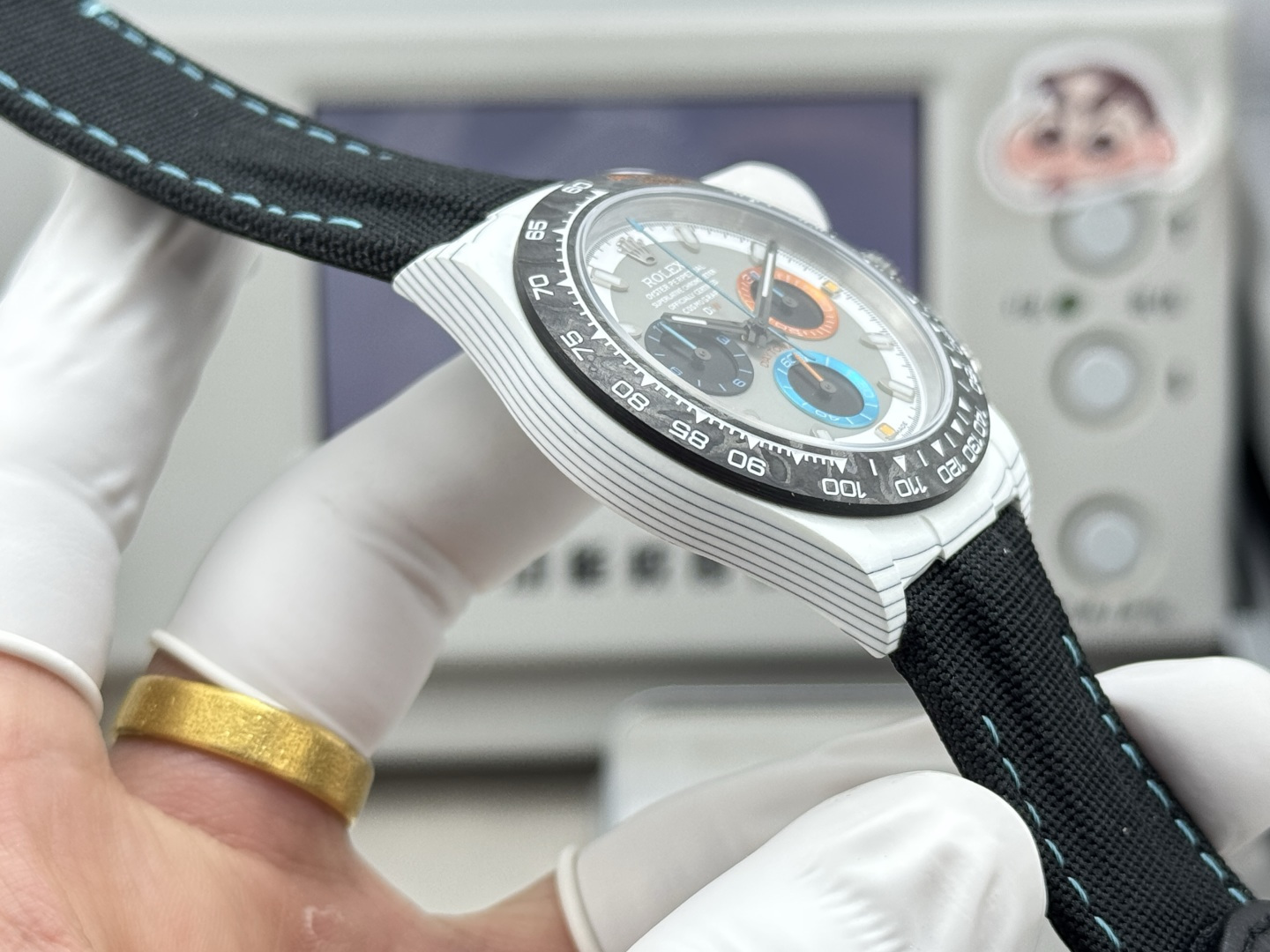 High Quality Replica Detail Shot