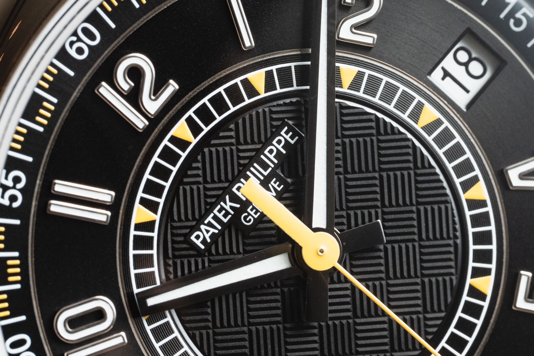 High Quality Replica Detail Shot